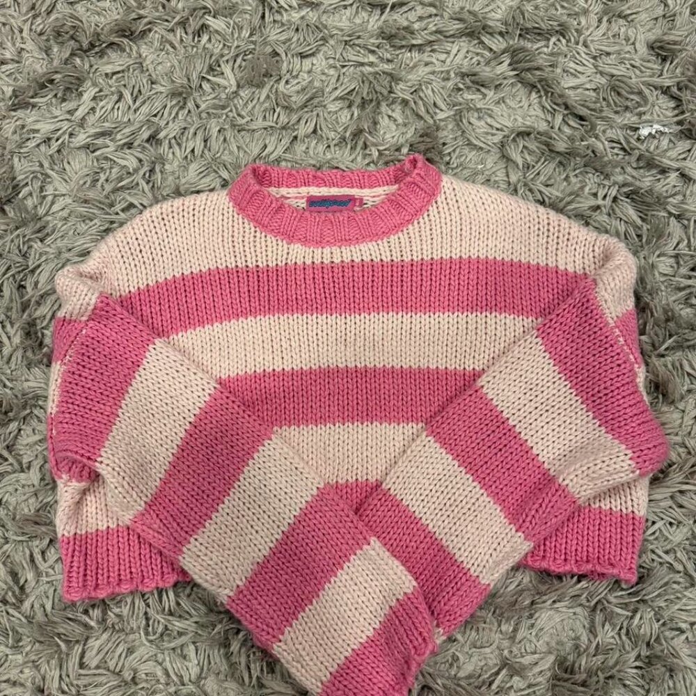 edikted crop sweater size m/l